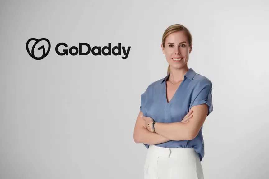 بياناتGoDaddy  الجديدة تكشف كيف يتعلم ويبيع وينمو رواد الأعمال المصريون رقمياً.