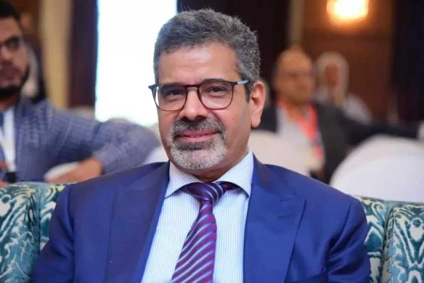 عميد طب المنوفية الأسبق: عمليات تصحيح الإبصار ثورة في الرؤية لحياة بلا قيود