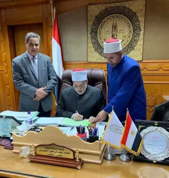 بإجمالي 1239محفظًا.. «الضويني» يعتمد نتيجة اختبارات مركز إعداد وتطوير معلمي القرآن الكريم
