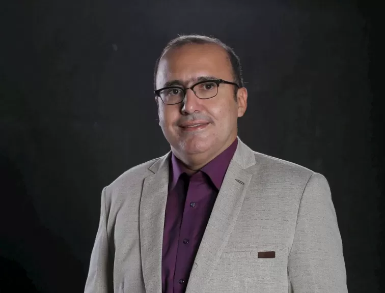 الدكتور وليد الدالي، أستاذ جراحات الأوعية الدموية