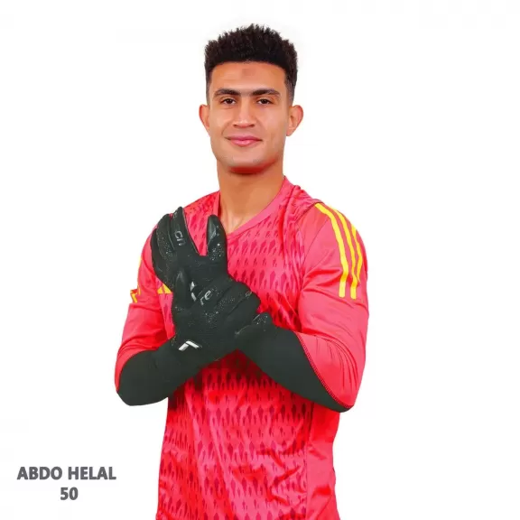 الحارس عبده هلال 