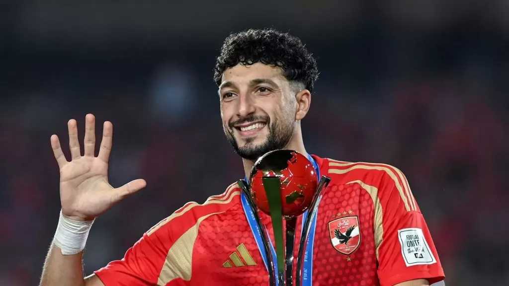 أزمة بين وسام أبو علي والنادي الأهلي: غياب عن الفحوصات وتوتر بشأن الرحيل