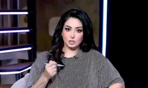 دكتورة دينا المصري تكتب.. مراية كدابة ولا منصة مفيدة؟
