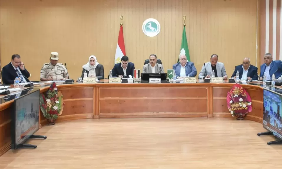 من داخل الديوان العام للمحافظة 