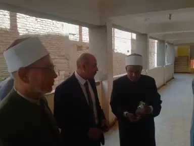الأمين العام للمجلس الأعلى للأزهر يتفقد «معاهد المنيا» استعدادًا للعام الدراسي الجديد