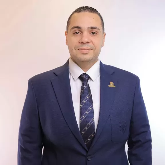 عادل مأمون عتمان، القيادي بحزب الجبهة الوطنية