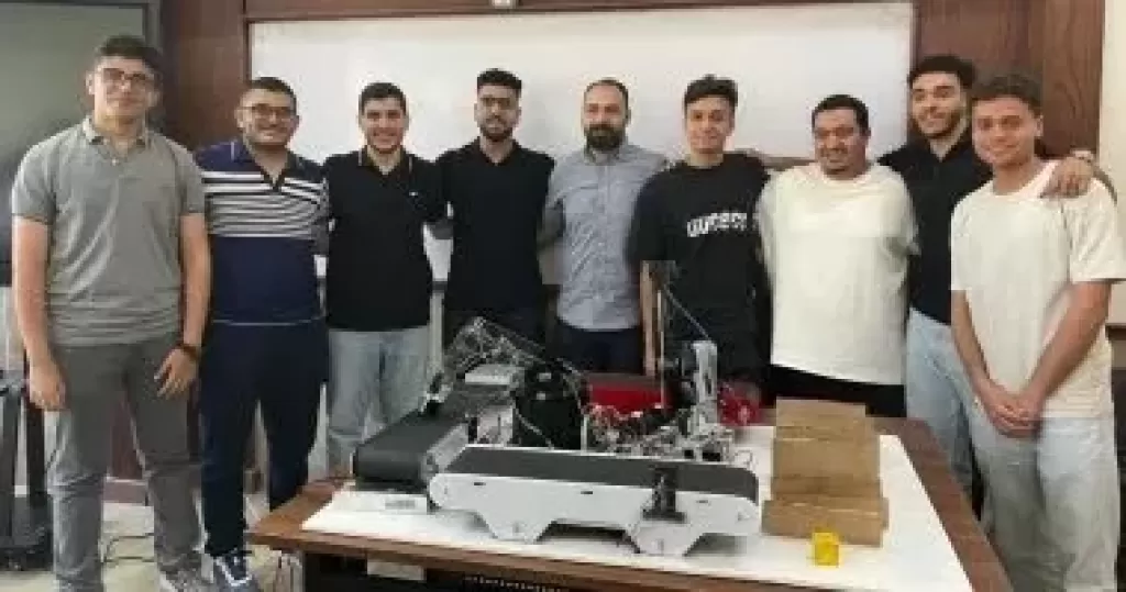 طلاب جامعة الإسكندرية 