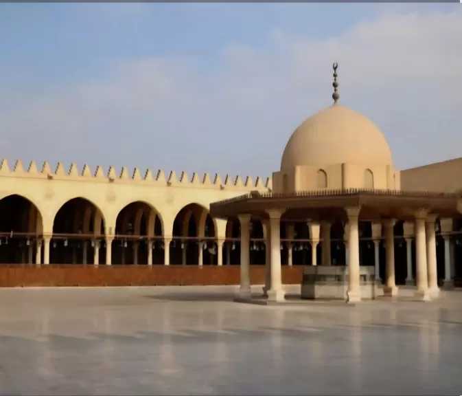 مسجد عمرو بن العاص: ”الجامع العتيق.. شهادة حية على تاريخ الإسلام في مصر”