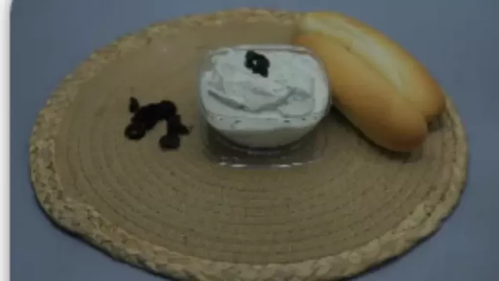 طريقة عمل جبنة بالزيتون