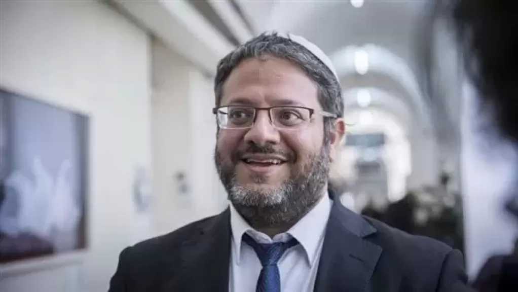 وزير إسرائيلي يمنع مؤتمرًا للسلطة الفلسطينية في القدس