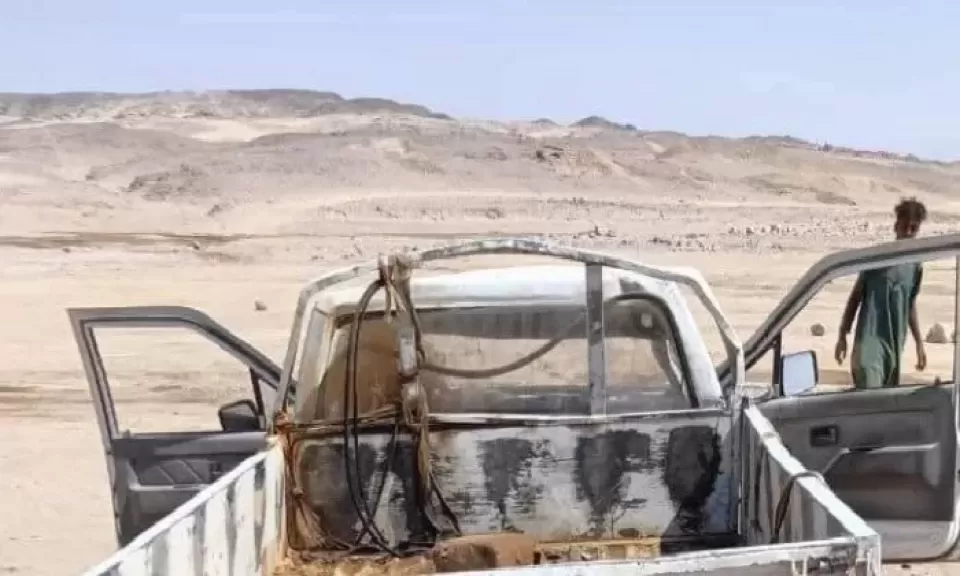 انقلاب سيارة ربع نقل بأسوان
