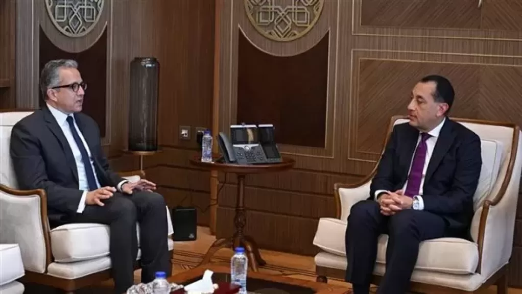 مصطفى مدبولي رئيس الوزراء يستقبل مدير اليونسكو خالد العناني