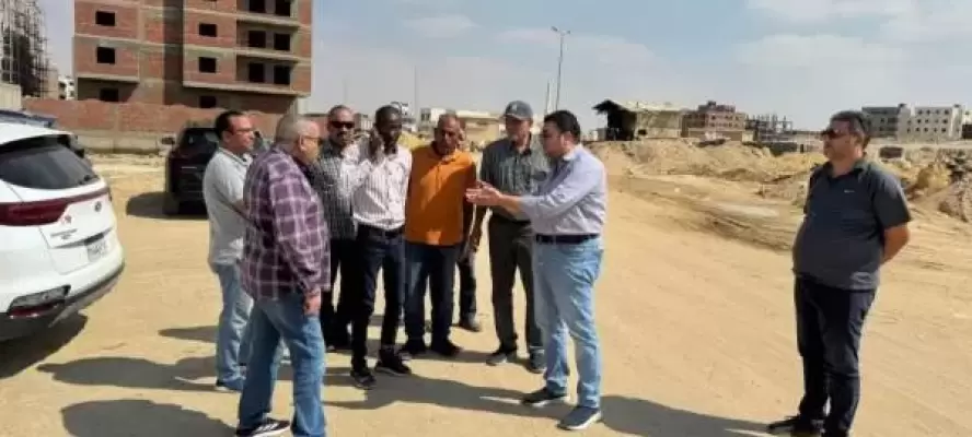 رئيس جهاز القاهرة الجديدة يتفقد أحياء بيت الوطن ومحور ABC لمتابعة أعمال التطوير والطرق
