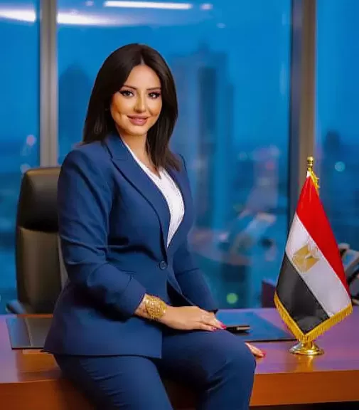 الدكتورة دينا المصري