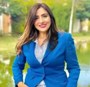 ترقيه دكتوره منال متولي الي مدير عام بشركه ميدور