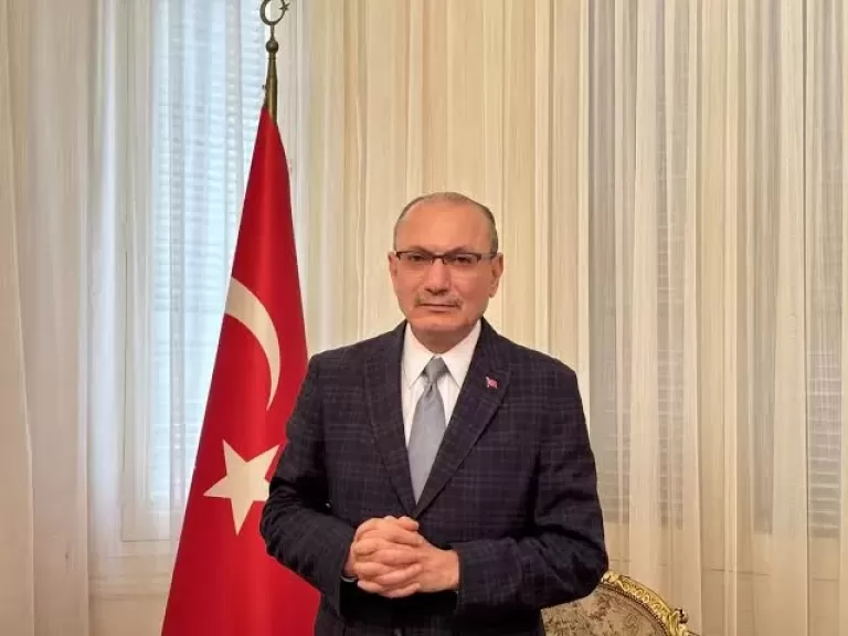 السفير التركي بالقاهرة صالح موطلو