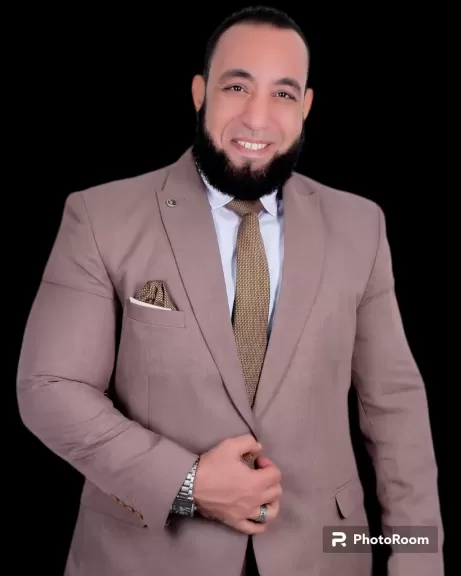 الدكتور شريف العماري، الباحث المتخصص في شؤون العلاقات الأسرية