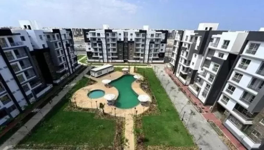 شقق الإسكان