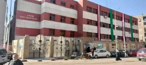 معلمة تفقد الوعي بعد مشادة مع زميلها داخل مدرسة ببنها