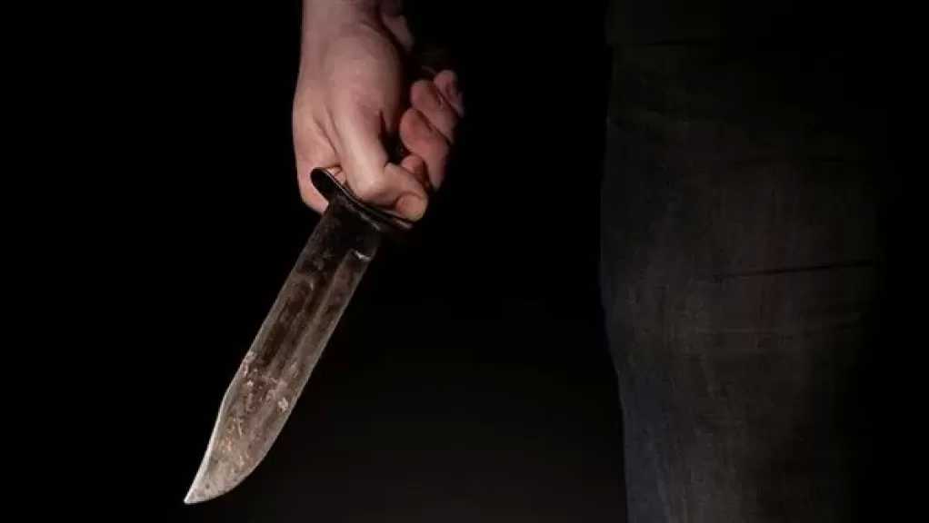 بسبب الأجرة.. عامل يطعن سائق توك توك في أبو النمرس