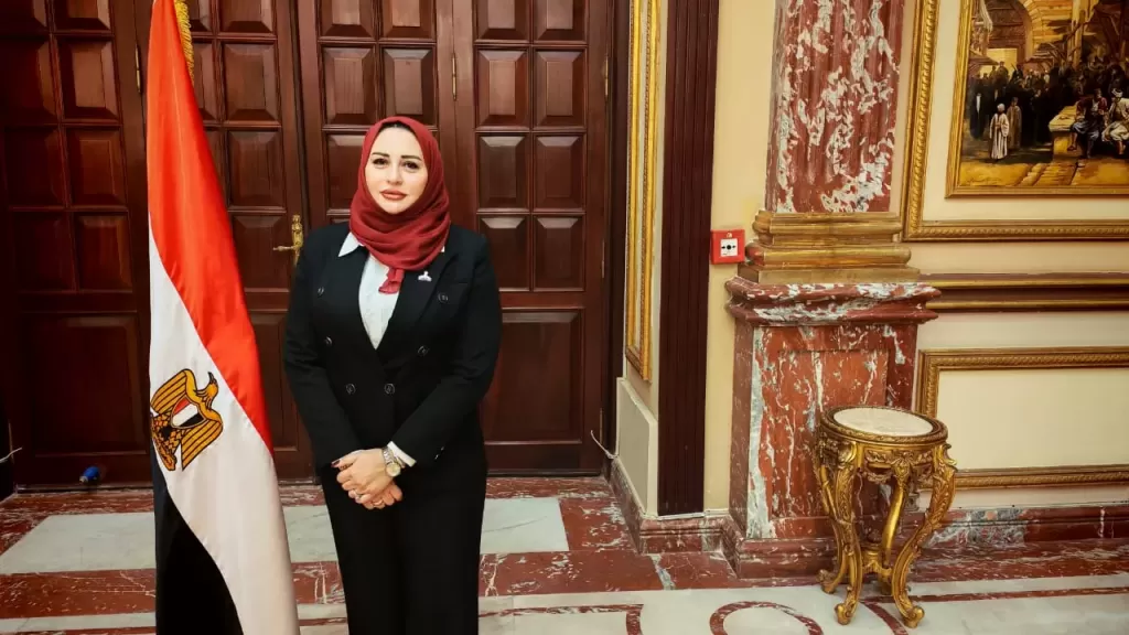 النائبة شيرين صبري، عضو مجلس الشيوخ