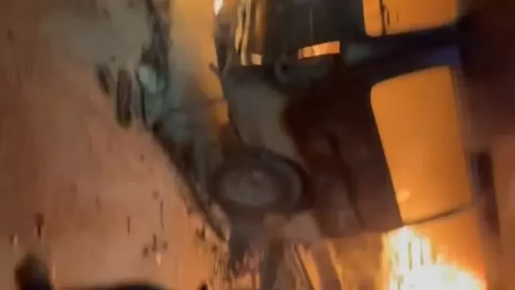 سيارة ميكروباص