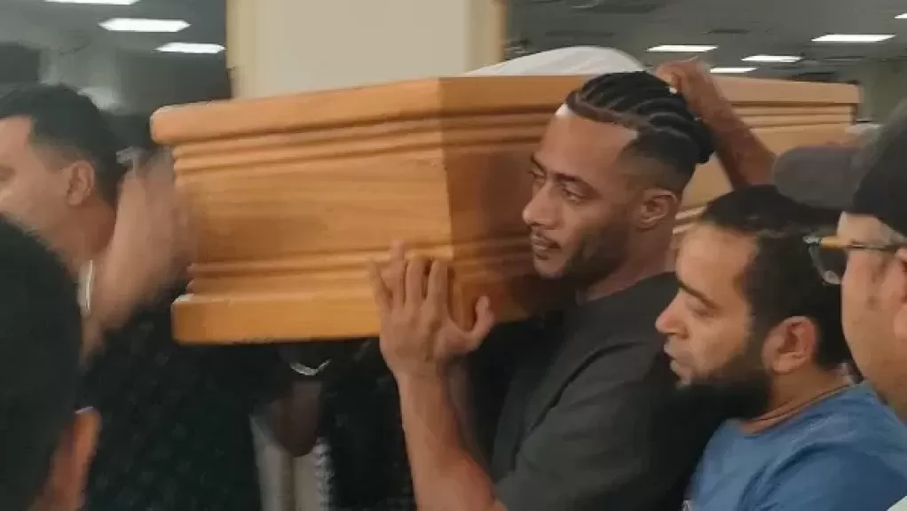 وفاة والد محمد رمضان