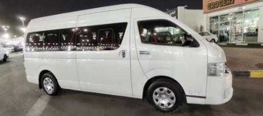 تويوتا هايس الأسعار في الإمارات: منظور الأسرة والسيارات متعددة الأغراض