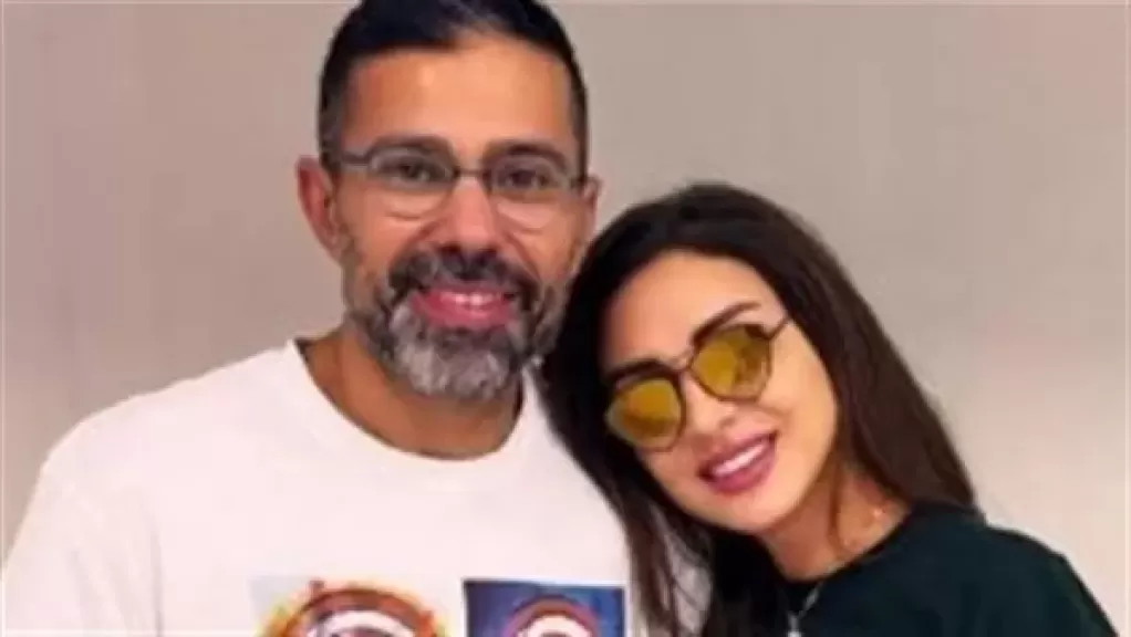 أنغام وطبيبها المعالج