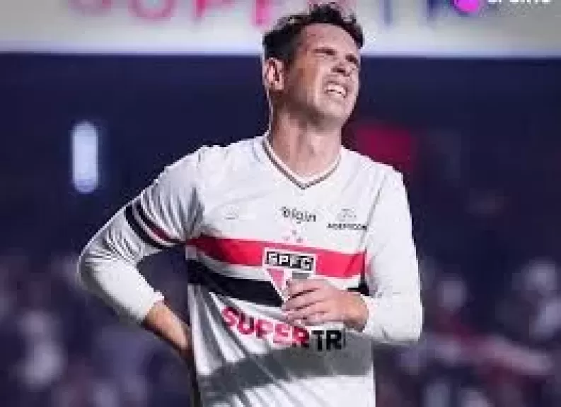 أوسكار لاعب ساوباولو البرازيلي