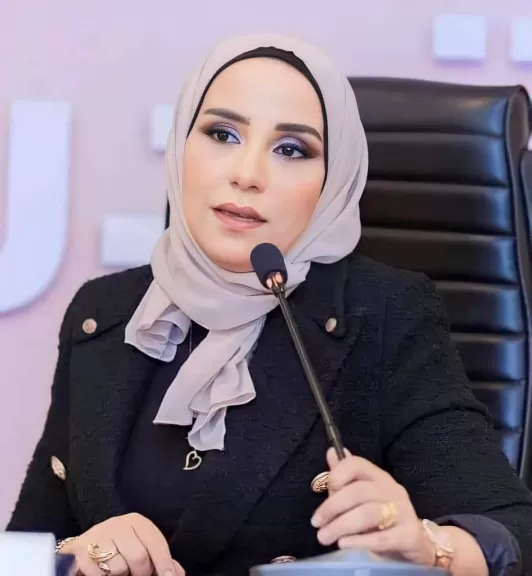 النائبة ولاء هرماس عضو مجلس الشيوخ