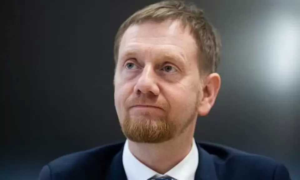 حاكم ولاية ألمانية يدعو إلى استئناف استيراد الطاقة من روسيا بعد انتهاء الحرب