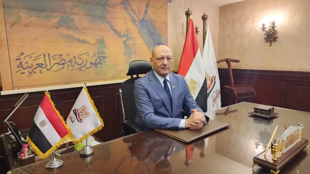 المستشار حسين أبو العطا، عضو مجلس الشيوخ