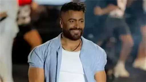 تامر حسني يخضع لجراحة دقيقة بعد تعرضه لأزمة صحية