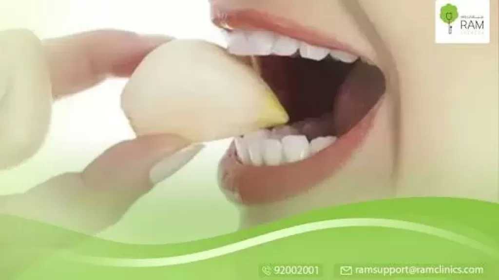 غسول فم مستخلص من الثوم قد يتفوق على المطهرات الشائعة.. ما السبب؟