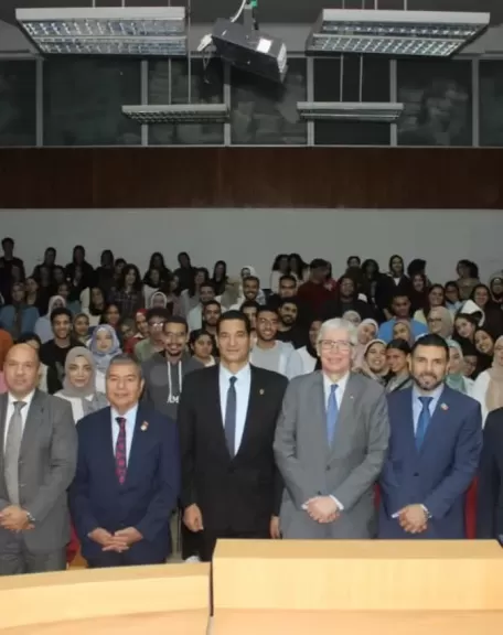 جانب من اللقاء 