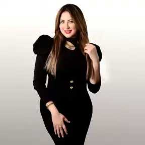 ”خط أحمر” يتعاقد مع الإعلامية الدكتورة أميرة الفيشاوي لتقديم برنامج ” هما وهي ” علي الحدث اليوم