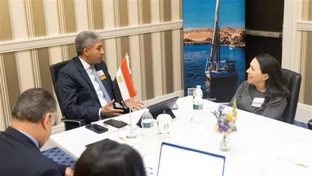 وزير السياحة: ارتفاع أعداد السائحين الأمريكيين الوافدين لمصر إلى 520 ألف سائح