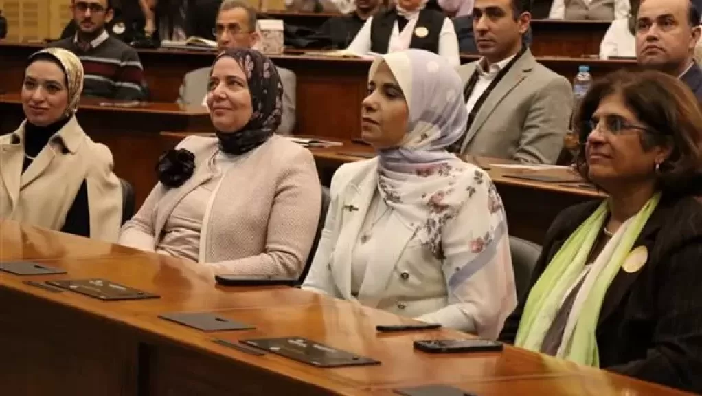 ختام فعاليات الورشة الدولية بكلية الفنون الجميلة