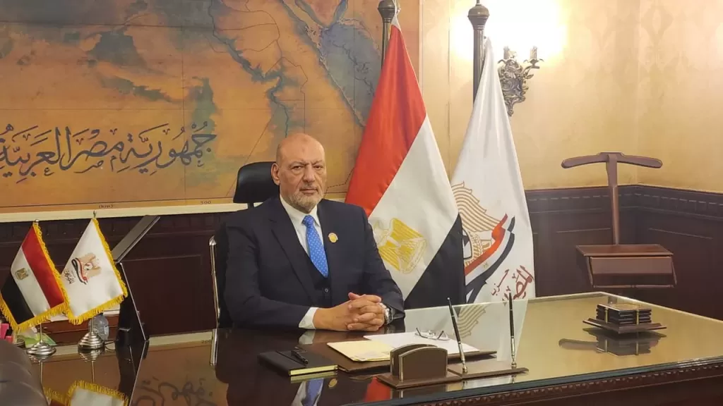 المستشار حسين أبو العطا، عضو مجلس الشيوخ