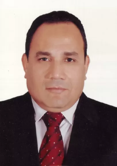 الكاتب الصحفي مظهر أبو عايد