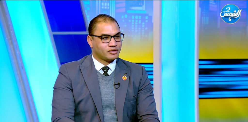 سبوبة ”اللايف كوتش”.. استشاري صحة نفسية يفتح النار على مدعي التخصص: ”دمروا البيوت”