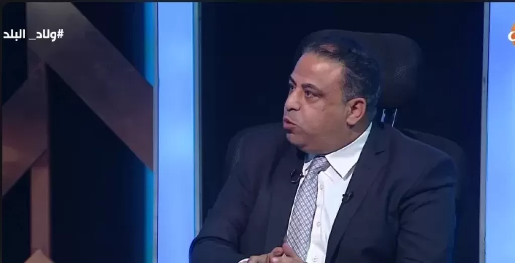 أيمن عويان، عضو المكتب السياسي والهيئة العليا بحزب المصري الديمقراطي