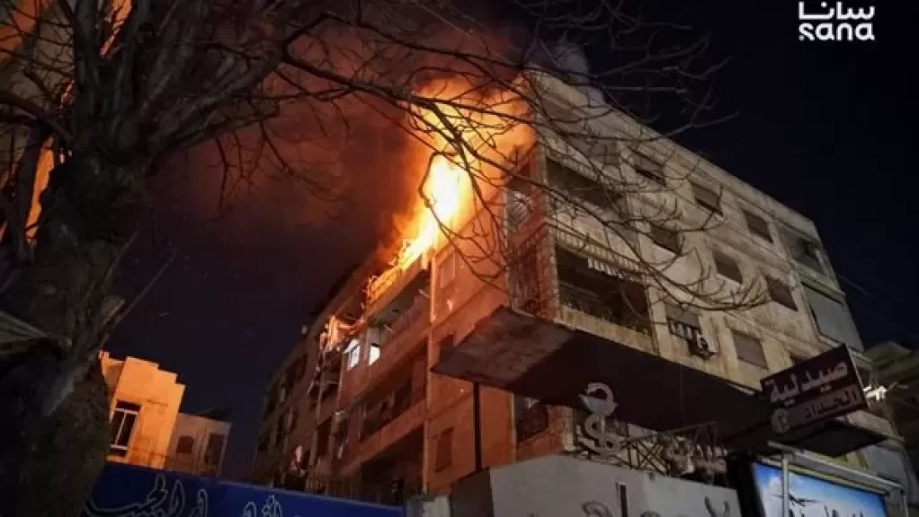 حريق في منزل ناتج عن قصف لقوات "قسد" في حلب