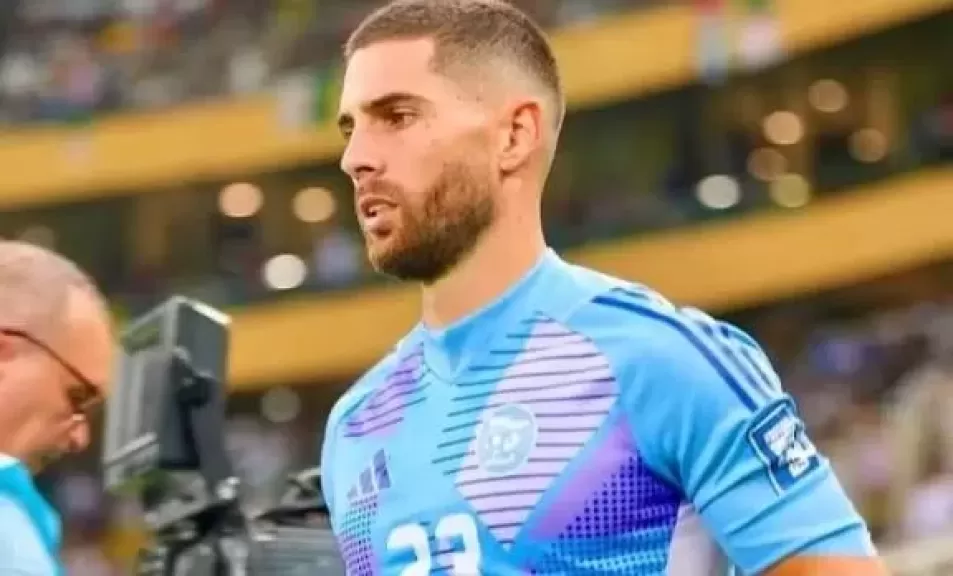 لوكا زيدان حارس مرمى منتخب الجزائر