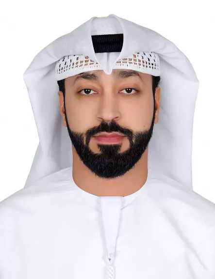 أحمد أبو ناموس يبرز فعاليات مدينة العين عبر تغطيات إعلامية يومية على سناب شات