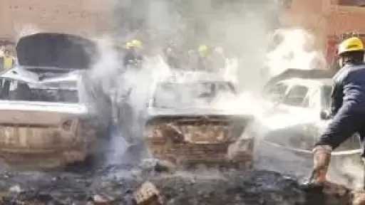حريق سيارات يلتهم عدة مركبات في بولاق الدكرور بشارع أبو زيد