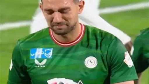 غادر الملعب باكيًا.. إصابة أحمد حسن كوكا في مباراة اليوم بالدوري السعودي