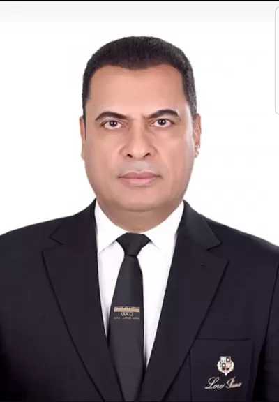 ارتباك في حركة البيع والشراء بمعارض  السيارات بعد قرارات نقلها خارج العواصم