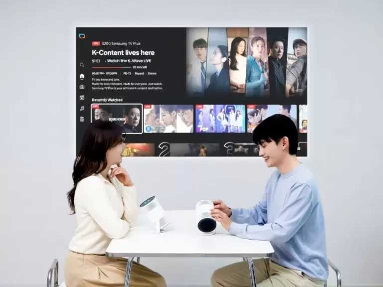 سامسونج تكشف عن The Freestyle+‎ قبل انطلاق CES 2026، مستعرضة شاشة متنقلة أكثر ذكاءً مدعومة بالذكاء الاصطناعي